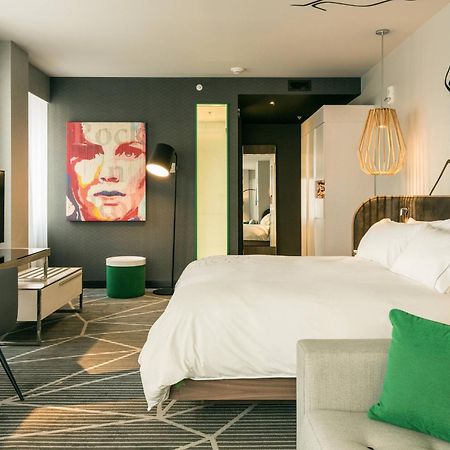Renaissance Montreal Downtown Hotel Ngoại thất bức ảnh